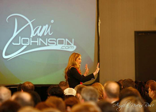 DaniJohnson FSTS 012911 11 Dani Johnson Photos